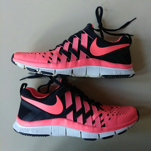 Nike Free Trainer 5.0 'Black Atomic Red' - Picture 5 of 10